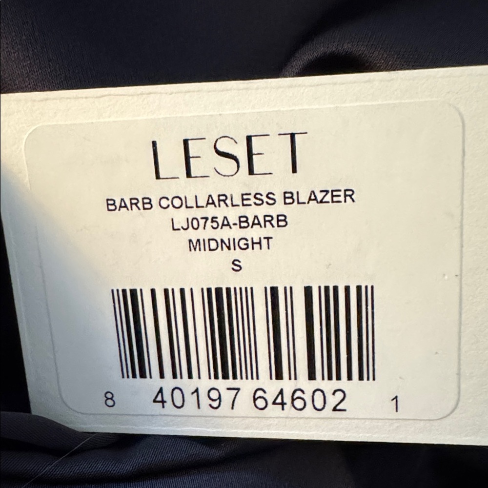 NWT Leset Barb Satin Blazer in Midnight Size Small - Picture 6 of 6